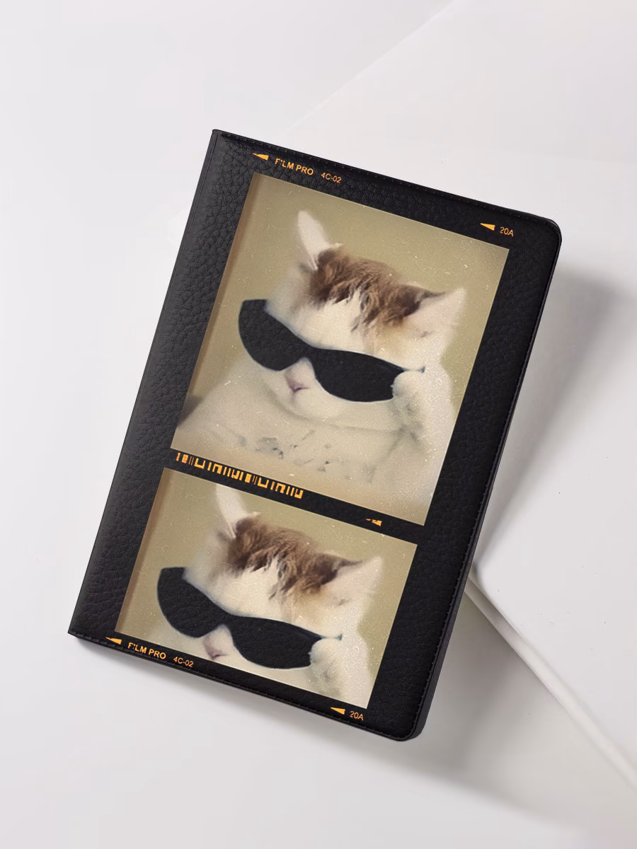 Обложка для паспорта "Мем кот в очках"